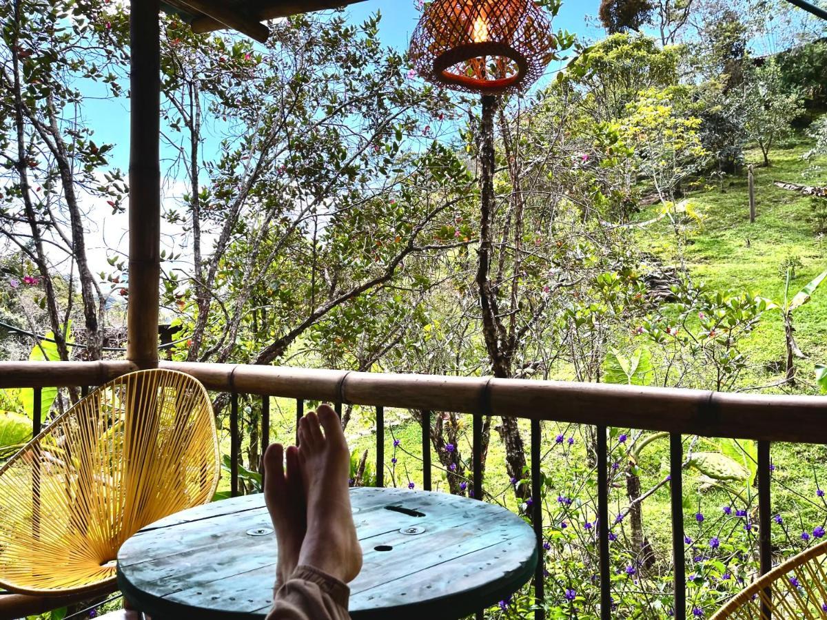La Casa De Loto Retreat Guatapé Esterno foto